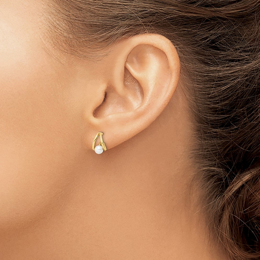 14K Yellow Gold Polished FWC Pearl J-Hoop Earrings