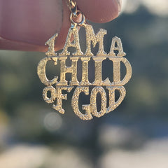 Anhänger mit dem Spruch „Ich bin ein Kind Gottes“ aus Sterlingsilber (rhodiniert oder gelbvergoldet)