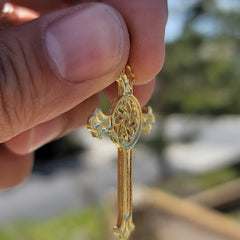 Sterling Silver Cross Pendant (Rhodium or Yellow Gold-plated)