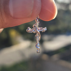 Sterling Silver Cross Pendant (Rhodium or Yellow Gold-plated)